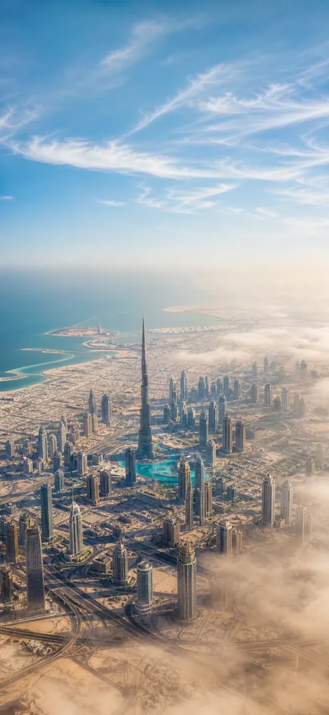 Cities live wallpaper 4 — free 4K for iPhone