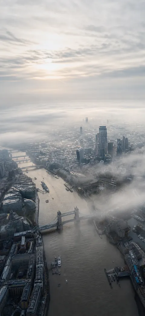 Cities live wallpaper 6 — free 4K for iPhone