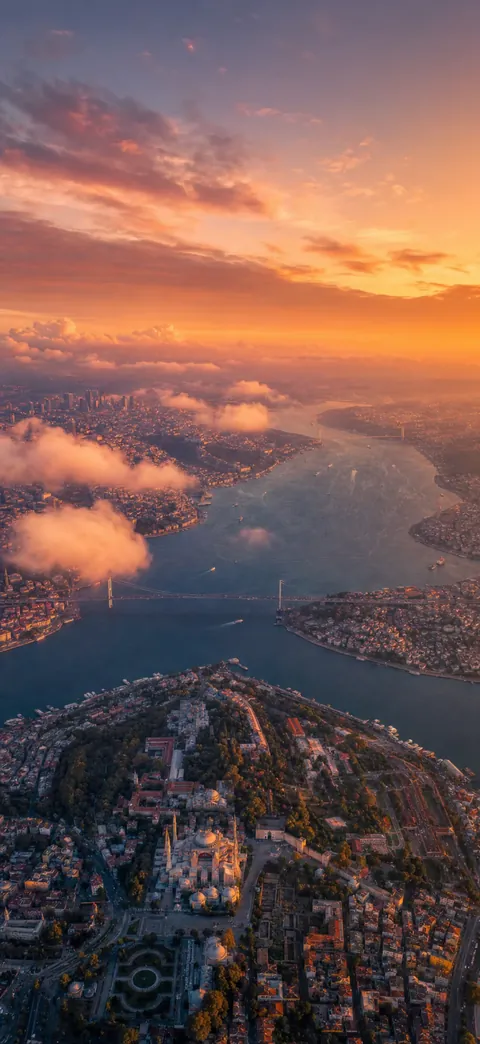 Cities live wallpaper 8 — free 4K for iPhone