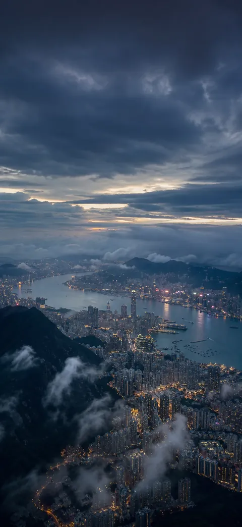 Cities live wallpaper 9 — free 4K for iPhone